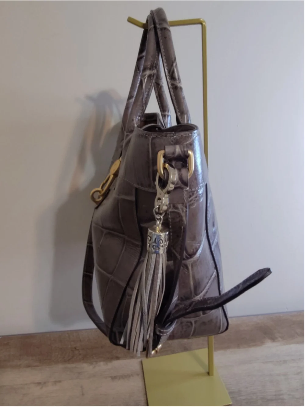 Women's Dooney & Bourke Satchel Bag Grey Crocodile Embossed Leather with belt
